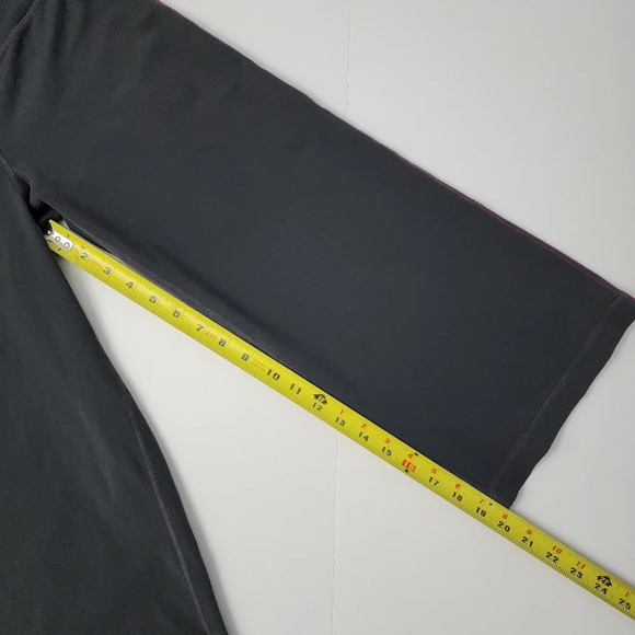 Lululemon Women's Extend Crop II Grey Pink Stitch Stretch 20" Inseam Size 4 - Picture 11 of 13